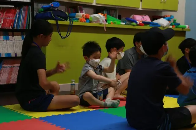 161